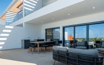 Property slide 18
