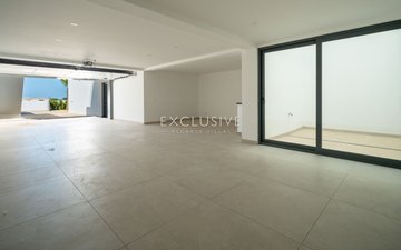 Property slide 31