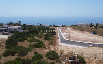 Property slide 16