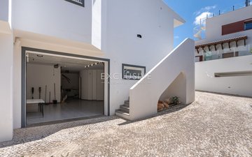 Property slide 25