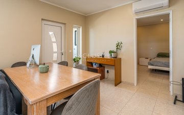 Property slide 21