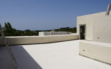Property slide 27