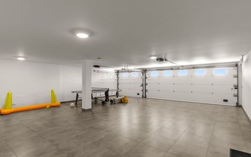 Property slide 25