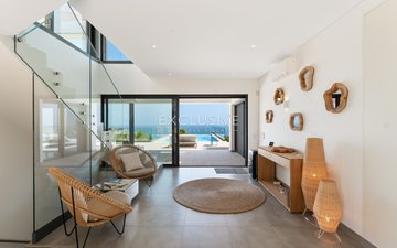 Property slide 10
