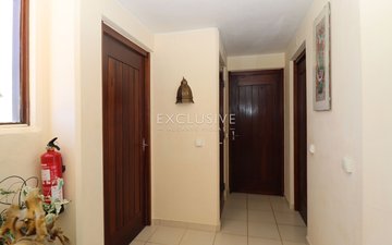 Property slide 20
