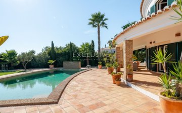 Property slide 25