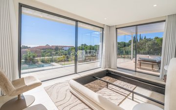 Property slide 20
