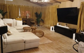 Property slide 34