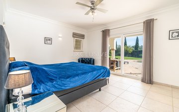 Property slide 22