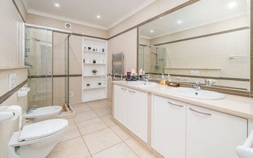 Property slide 23