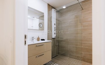 Property slide 20