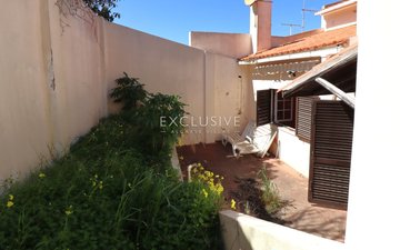 Property slide 21