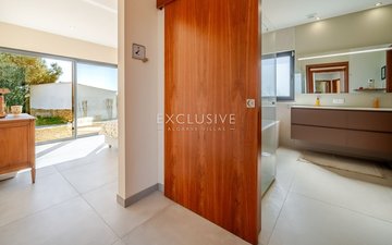 Property slide 30