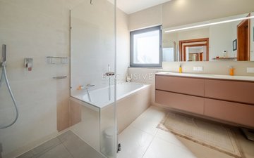 Property slide 31
