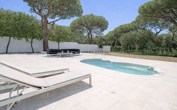 Property slide 16