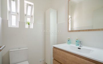 Property slide 18