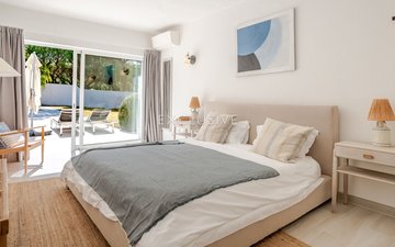 Property slide 17
