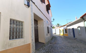 Property slide 25