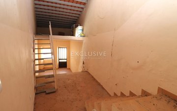 Property slide 18