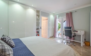 Property slide 22