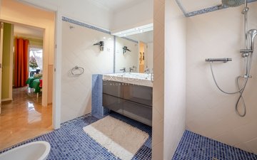 Property slide 36