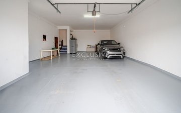 Property slide 39
