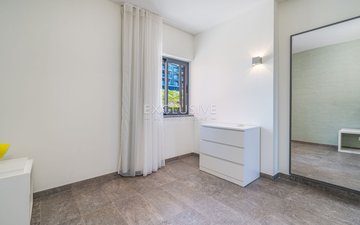 Property slide 21