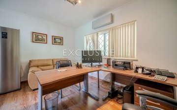 Property slide 21