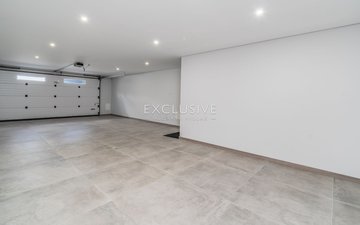 Property slide 30