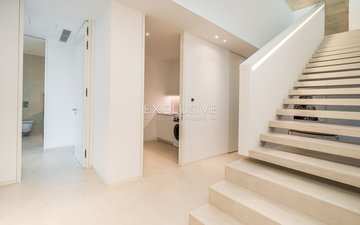 Property slide 20