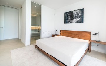 Property slide 25