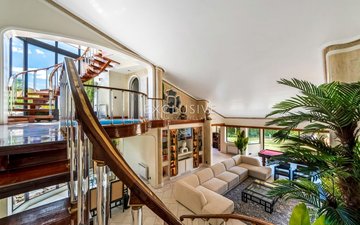 Property slide 16