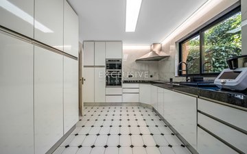 Property slide 35