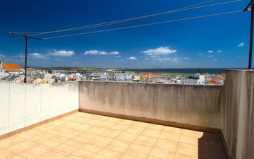 Property slide 20