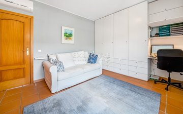 Property slide 39