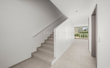 Property slide 14