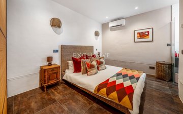 Property slide 14