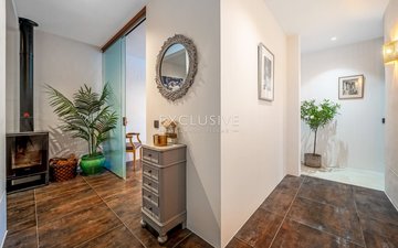 Property slide 21