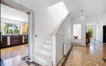 Property slide 17