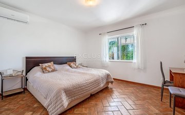 Property slide 23