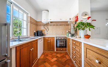 Property slide 22