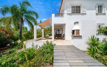 Property slide 18