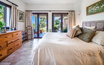Property slide 19