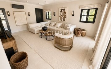 Property slide 10