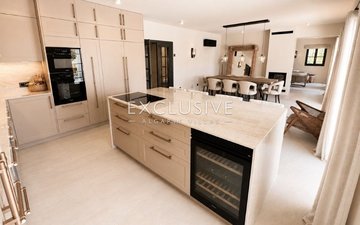 Property slide 7