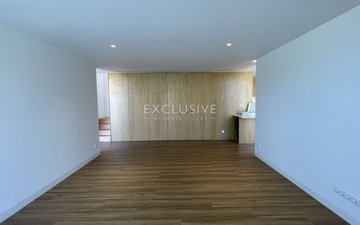 Property slide 22