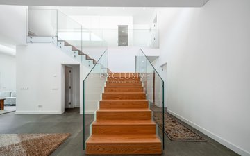 Property slide 30