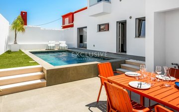 Property slide 10