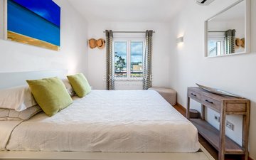 Property slide 31