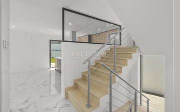 Property slide 14
